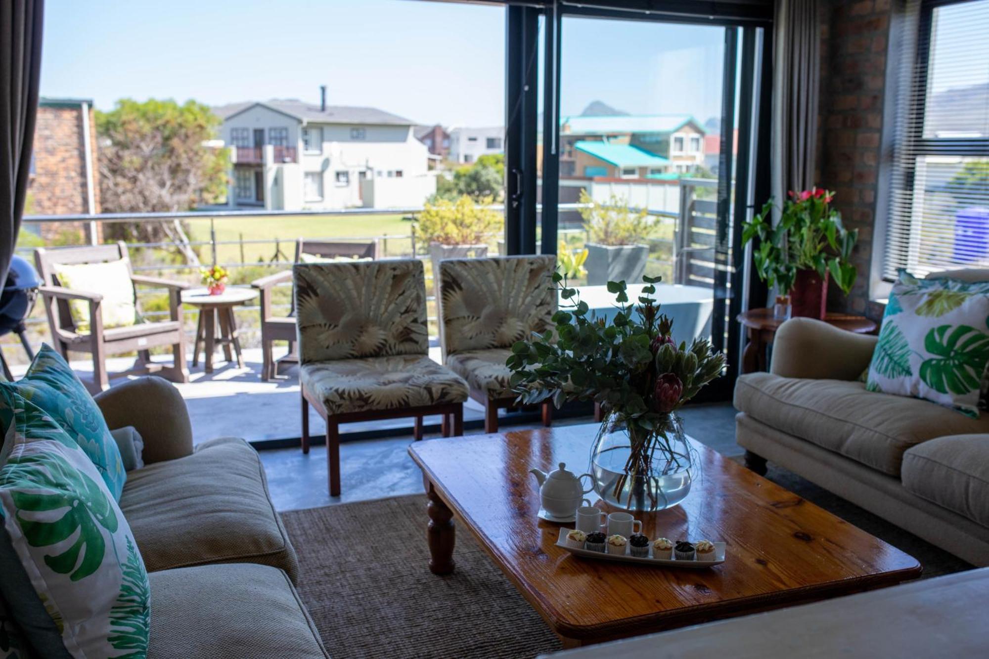 Stay At Friends Bettyʼs Bay Zimmer foto